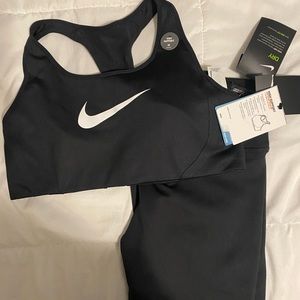 Nike workout set size medium